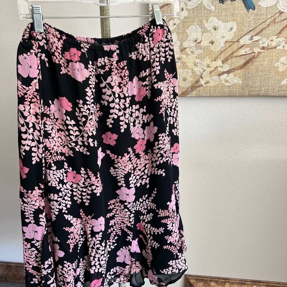 Avenue Flirty Skirt